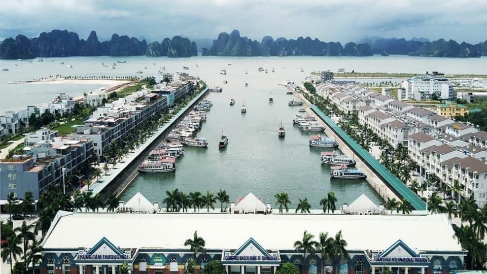 Ling Hotel Ha Long Esterno foto